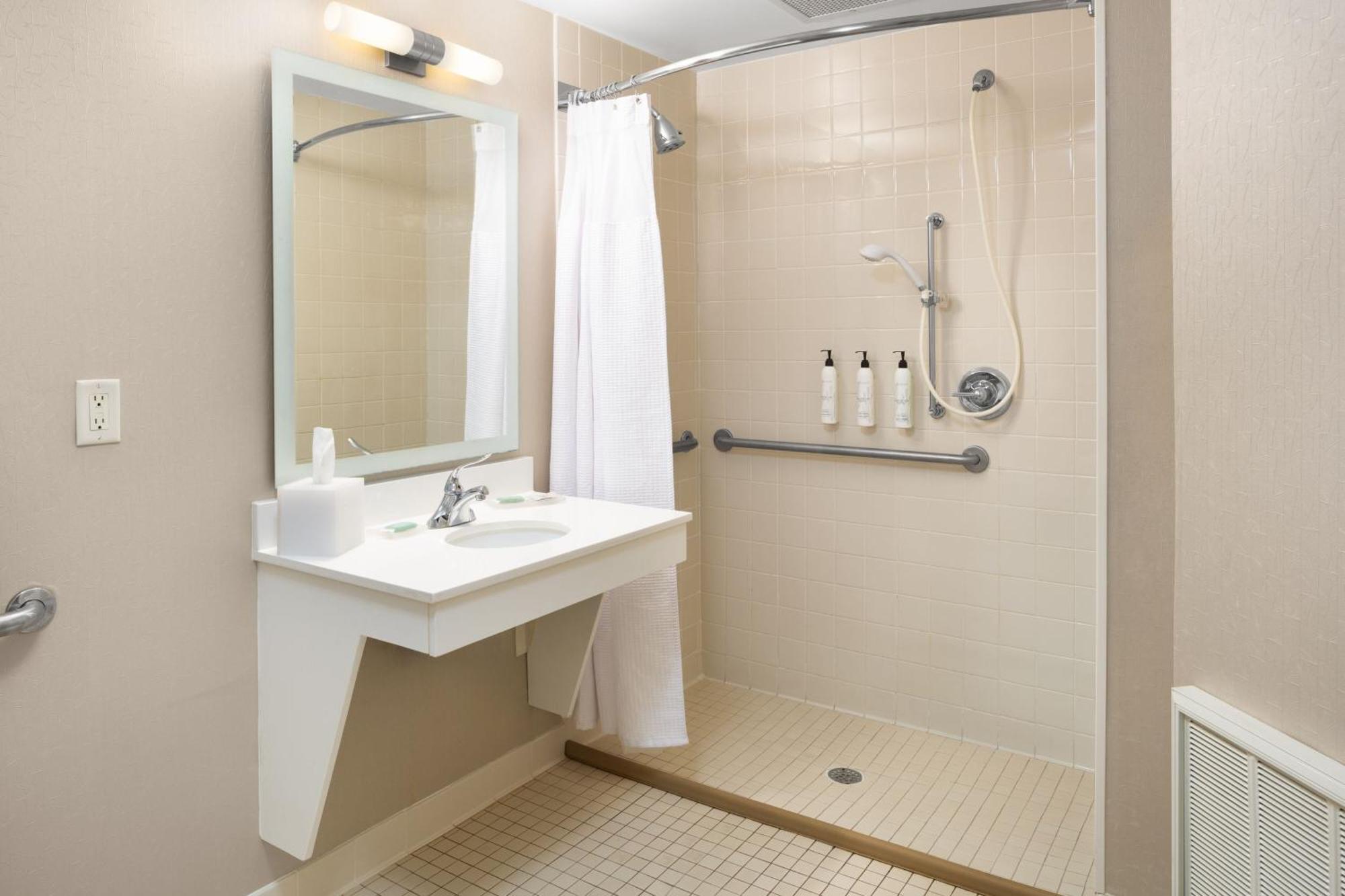 Springhill Suites Milford Exterior foto